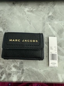 Marc Jacob’s Wallet - Picture 1 of 6