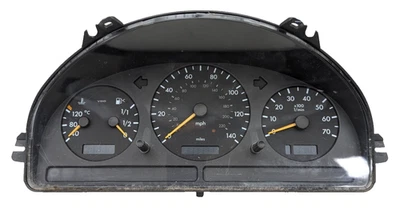 Cuadro de instrumentos velocímetro 98-01 Mercedes W163 ML320 ML430 OEM Foto 1 de 4