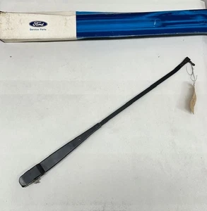 NOS Ford Wiper Arm Assembly – D2OZ‑17526‑C – 1972 Torino/Fairlane/Ranchero RH Pa - Picture 1 of 5
