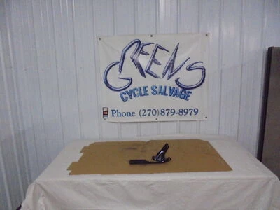 Suzuki Savage 650 LS650P 2002 OEM silenciador tubo de escape soporte montaje Foto 1 de 4