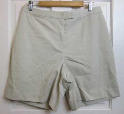 NWT Studio Works Beige Khaki Shorts Womens Size 14 Waist 32 Flat Front 80-33946 - Image 1 of 4
