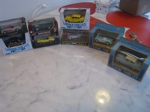 Lot Ertl Corgi and Other Vintage Vehicles Toys 1/43 Scale - Picture 1 of 9