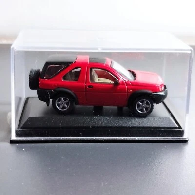 Modelo de coche. Land Rover Freelander. Metal.  Escala 1:64. Sin usar en estuche de plástico. Foto 1 de 4