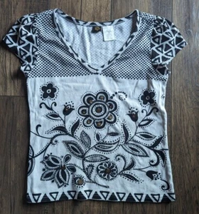 Bila Womens Medium T-shirt Black & White Floral Print w Bronze Disks 100% Cotton - Picture 1 of 15