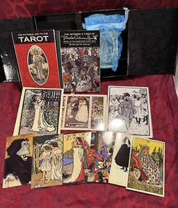 Juego conmemorativo de baraja de tarot Pamela Coleman Smith: Artist of the Rider-Waite - Imagen 1 de 12