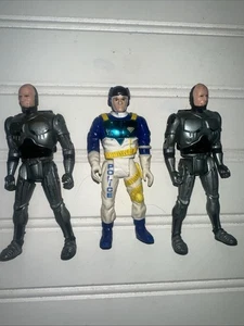 Figurine RoboCop 1988 e action figure RoboCop Ultra Police 1990 - Foto 1 di 2