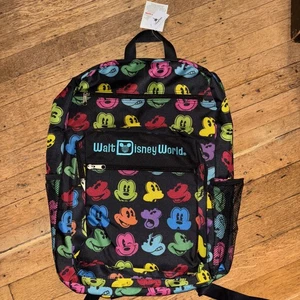 Walt Disney World Rucksack bunt Mickey groß 18” x 13” Neu mit Etikett - Bild 1 von 3