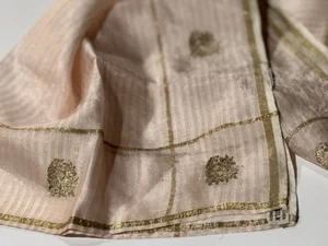 Vintage Stunning Scarf Hand Woven Pure Silk Soft Pink Metallic Gold 22 x 22 - Picture 1 of 10