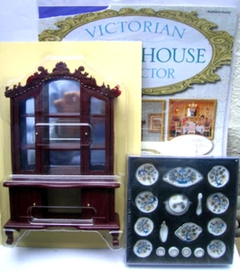 Mobile Casa Bambole Credenza Inglese + Servizio Porcellana + rivista -scala 1/12 - Foto 1 di 8