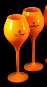 VEUVE CLICQUOT YELLOW POLY CARBONATE CHAMPAGNE TASTING FLUTE NEW  UNBOXED X 2 - Picture 1 of 3