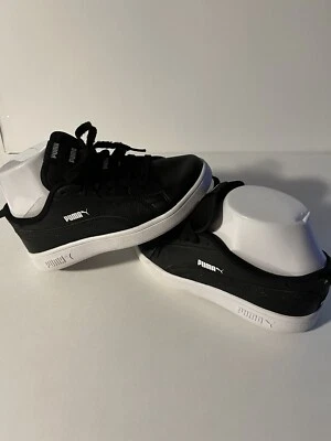 Zapatillas bajas unisex negras con cordones PUMA Smash para niños talla 3. Foto 1 de 4