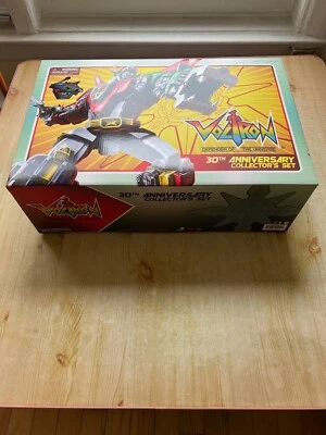 NUEVO Toynami 30 Aniversario Voltron Set de Regalo Diecast Transformers Gundam 3 Envío Foto 1 de 4