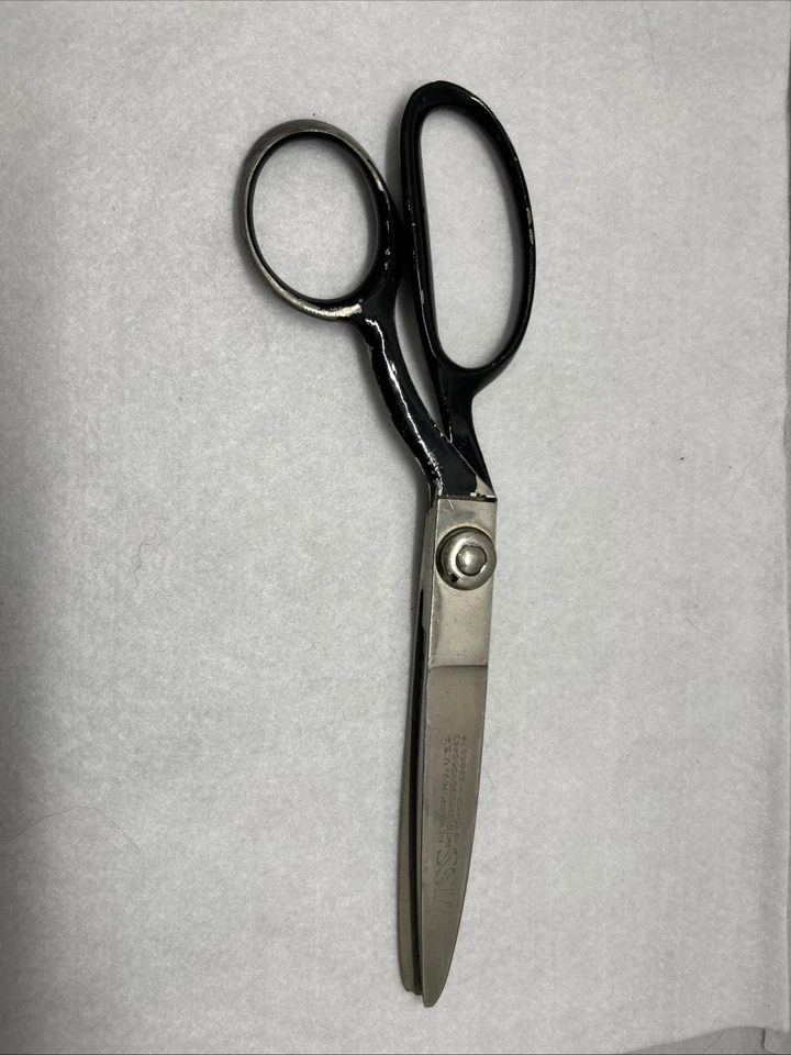 Vintage Wiss Professional 9" Pinking Shears CB-9 Made in Newark New Jersey USA - Image 1 of 4