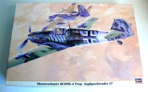 KIT HASEGAWA 1/32 è  MESSERSCHMITT Bf 109 E TROP  TRÈS BON ÉTAT COMPLET  39x26cm - Picture 1 of 5