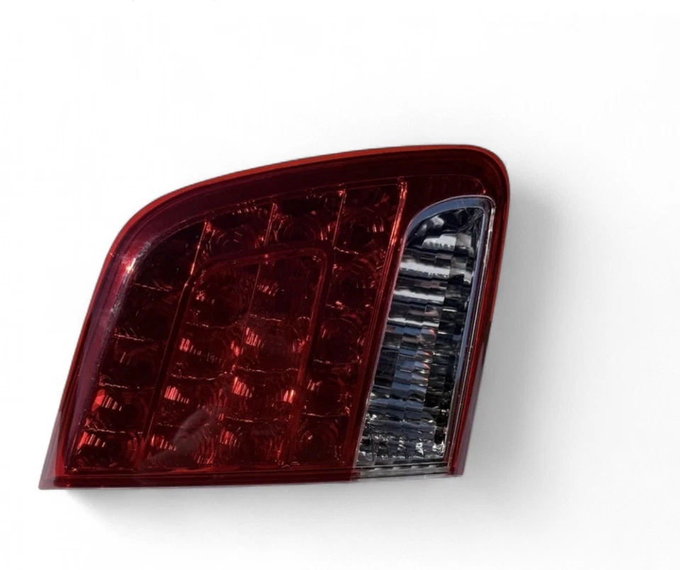 Conjunto de luz trasera izquierda del lado del conductor Kia Sorento 2011-2013 envío rápido Foto 1 de 4