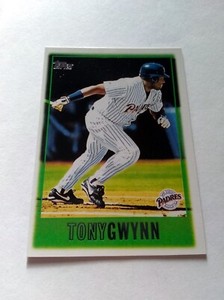 2011 Topps Baseball 60 years of Topps Tony Gwynn #60YOT-105 HOF NM-MT