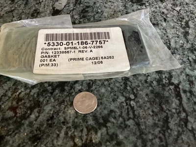 M998 HMMWV military hummer fuel tank gasket insulator pad 1338667-1 - Image 1 of 4