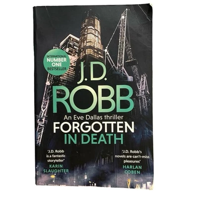 Forgotten In Death J.D. Robb книга серии Eve Dallas Thriller In Death в мягкой обложке - Изображение 1 из 4