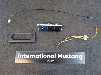 1990-1993 Ford Mustang A/C Climate Control Heater Control Assembly OEM Ford - Image 1 of 4