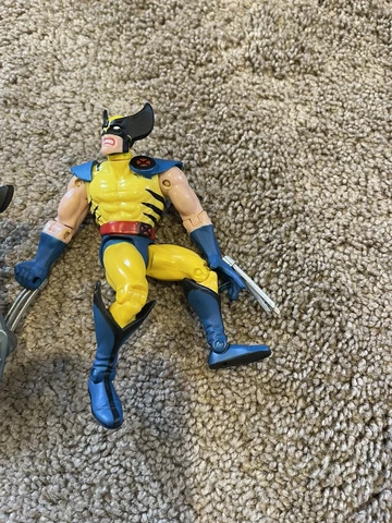 Toy Biz Marvel X-Men Secret Weapon Force Super Shooter Woverine Cyber Claw 1997 Cover