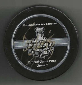 Bill Guerin Signed Pittsburgh Penguins 2009 Stanley Cup Finals Game 1 Puck Gold - Picture 1 of 1