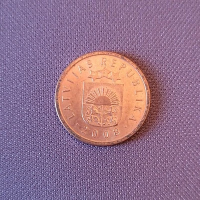 LATVIA 1 SANTIMS 2008 - Image 1 of 2