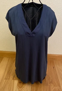 Banana Republic Damen ärmellos, High Low blau ärmellos V-Ausschnitt Größe Medium - Bild 1 von 4