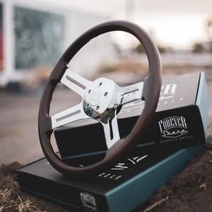 18" Chrome Steering Wheel with Dark Wood Mahogany Grip and Billet Horn Button - Foto 1 di 10