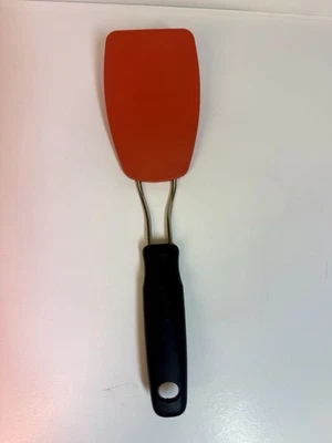 Good Cook Spatula/Flipper, Black, And Red. - Image 1 of 4