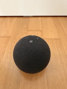 Amazon Echo Dot 5. Gen Smart Lautsprecher - Anthrazit - Bild 1 von 3