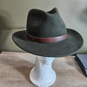 Cappello Fedora Brixton Uomo M 7 1/4 Verde Oliva Feltro Tesa Larga Stile Classico Casual - Foto 1 di 10