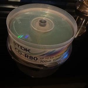 25 discos en blanco grabables TDK CD-R80 80 MIN/700 MB 52x varias velocidades   - Imagen 1 de 2