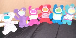 6er Set Sing-A-Ma-Jigs blau singende Plüsch Puppen Spielzeug Fisher Price Mattel - Bild 1 von 6