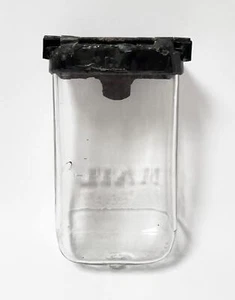 RARO BUZÓN DE VIDRIO VISIBLE ANTIGUO CON TAPA DE METAL ORIGINAL CAJA DE CORREO DE CARTAS - Imagen 1 de 19
