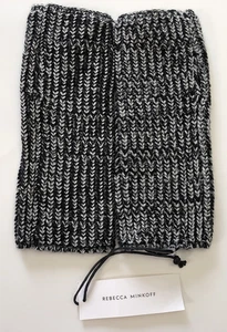 Rebecca Minkoff Black Marbled Arm Warmers With Thumb Holes NWT - Picture 1 of 3
