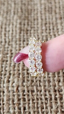 Delicados pendientes de aro de plata de ley con cristales delanteros traseros miden 0,63" Foto 1 de 4