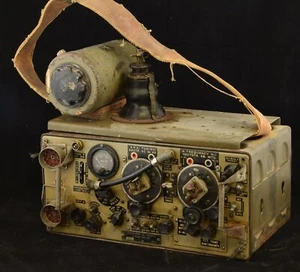 Wireless set No. 19, MK III. Canada, around 1942. - Picture 1 of 6