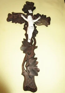 Black forest antique Wall cruxifix carved wood in top condition porcelain Jesus - Picture 1 of 4
