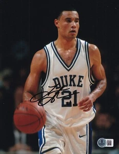 Foto de baloncesto 8X10 firmada por TRAJAN LANGDON (DUKE BLUE DEVILS) BECKETT BS22753 - Imagen 1 de 1