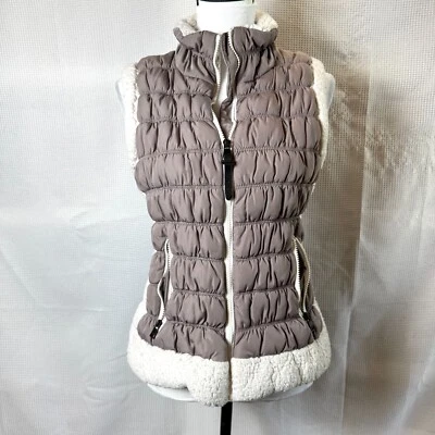 Colete Calvin Klein Performance Feminino Tamanho G Acolchoado Sherpa Lã Zíper Completo Excelente Estado Usado - Imagem 1 de 4