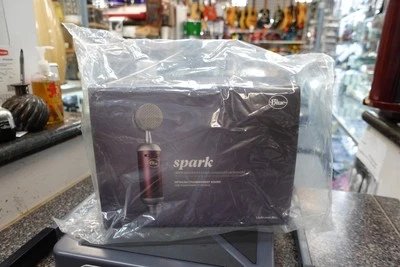 Blue Spark SL Großmembran Studio Kondensator Mikrofon + Shockmount - Bild 1 von 4