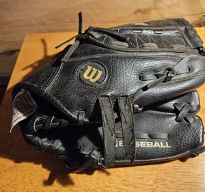 3 Used Baseball Gloves Wilson, Spalding and Rawlings - Picture 1 of 9