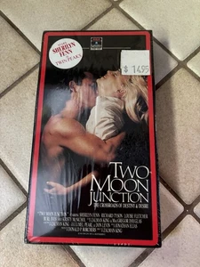 NEW - VHS: Two Moon Junction: RCA Columbia: Sherilyn Fenn, Zalman King SEALED - Picture 1 of 5