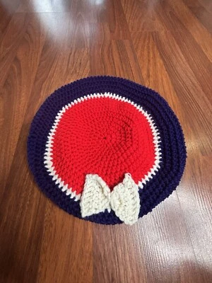 Vintage Knit Beret Tam MOD Target Blue White Red 60s 70s Bow Handmade  - Image 1 of 3