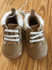 NWT Old Navy Baby Shoes. Size 3-6 M