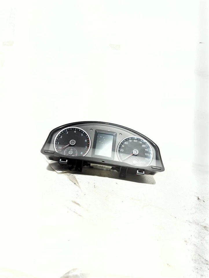 2011 Volkswagen Tiguan Speedometer Gauge OEM 5N0920962X Silver 141K Miles - Image 1 of 4