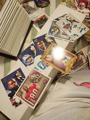 Juego completo de tarjetas coleccionables de fútbol americano Aurora NFL Pro 1999-2000 todo el año Foto 1 de 4