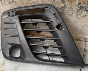 Vauxhall Vivaro Van 2019 to 2024 Front Bumper Grille Outer Section No Sensor Hol - Picture 1 of 2