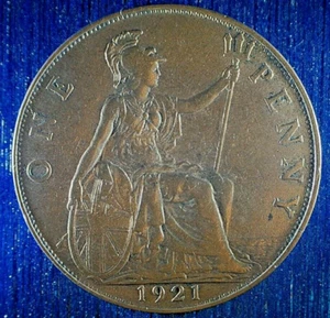 WORLD COIN SALE-1921 U.K. ONE PENNY BRONZE COMPOSITION COIN-KM#810 - Picture 1 of 3