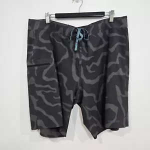 Patagonia Hydroflow Mens Board Shorts W38 Black Tiger Tracks Camo Print - Picture 1 of 8
